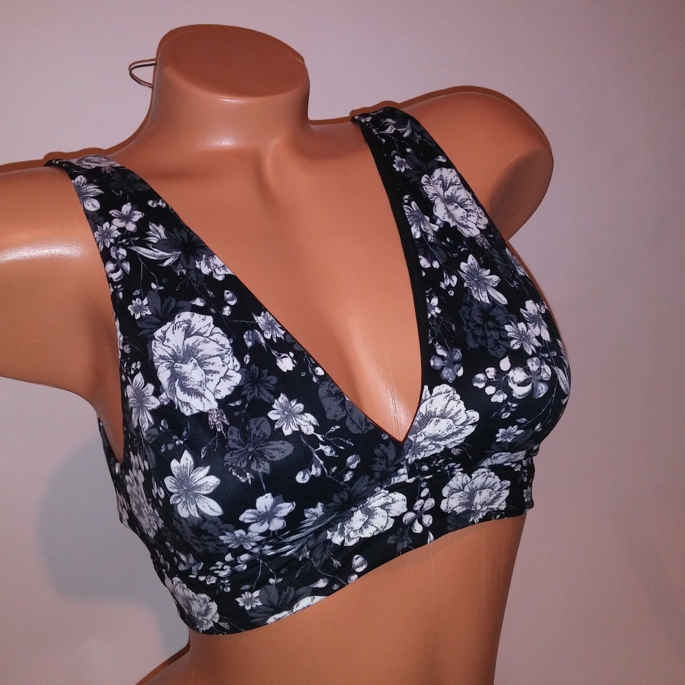 Victoria Secret Bralette Bra Medium Black White Floral Triangle Unlined Wireless
